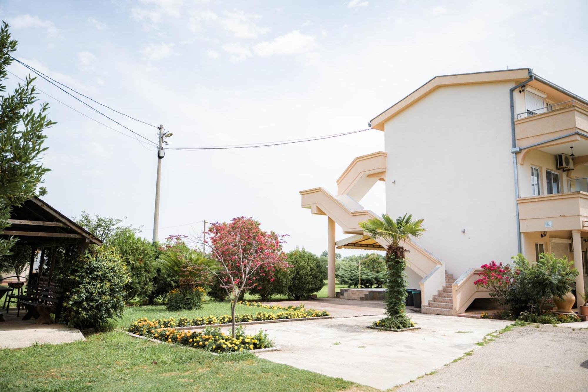 Apartments Rudaj Ulcinj Zewnętrze zdjęcie